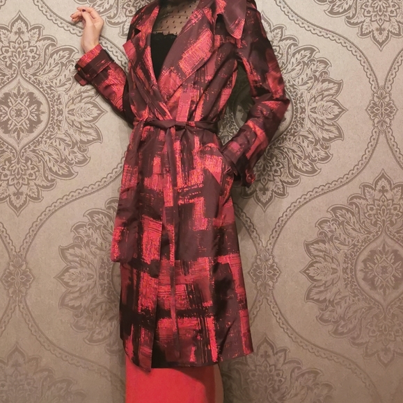 BCBG MaxAzria NWOT 100% silk trench coat - Picture 1 of 8